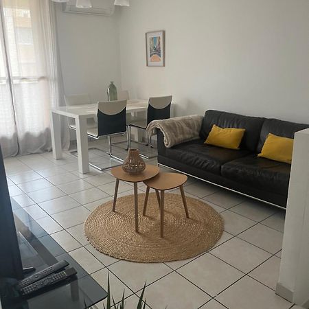 Appart T3 Proche Metro -Draps Et Serviettes Inclus Марсилия Екстериор снимка